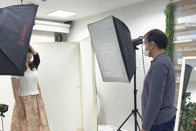 お見合い写真撮影に同行